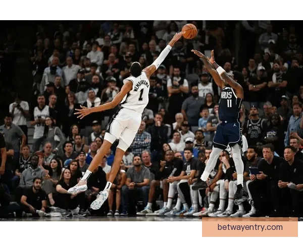 马刺在文班亚马缺阵仍展实力 九年后重返六十胜可期